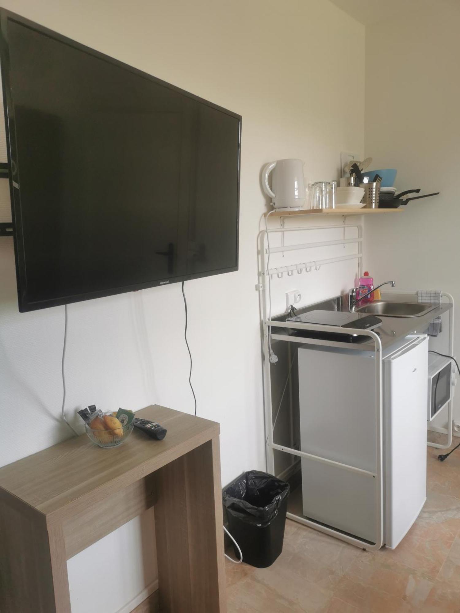 Appartement 3 , Disneyland - Parking Gratuit - Maison Des Platanes Meaux Luaran gambar